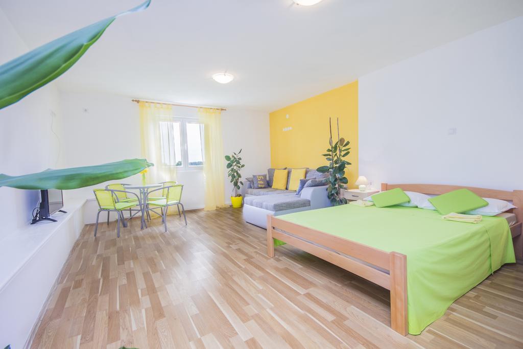 Pula Istria Apartments Екстер'єр фото